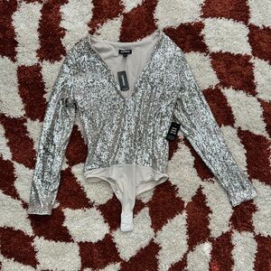 Size M, Express bodysuit